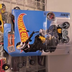 D11 Hot Wheels  Honda Monkey Z50